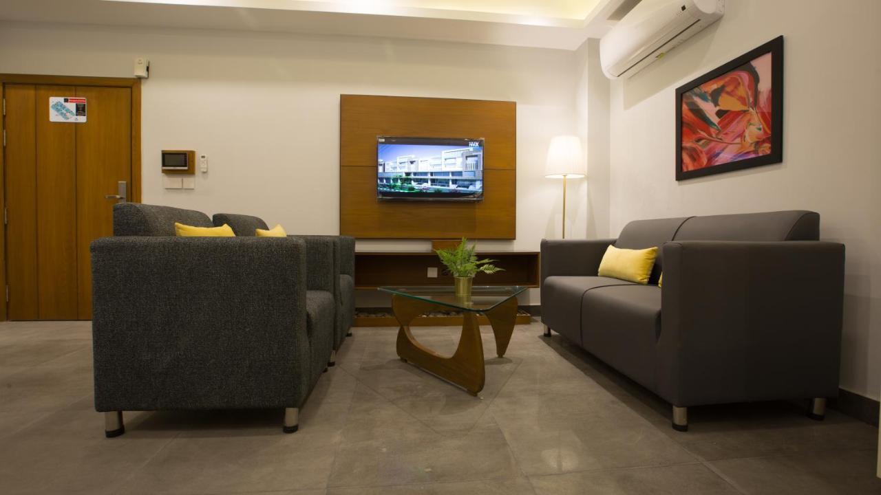 Space Luxury Rental Suites Rawalpindi Eksteriør bilde