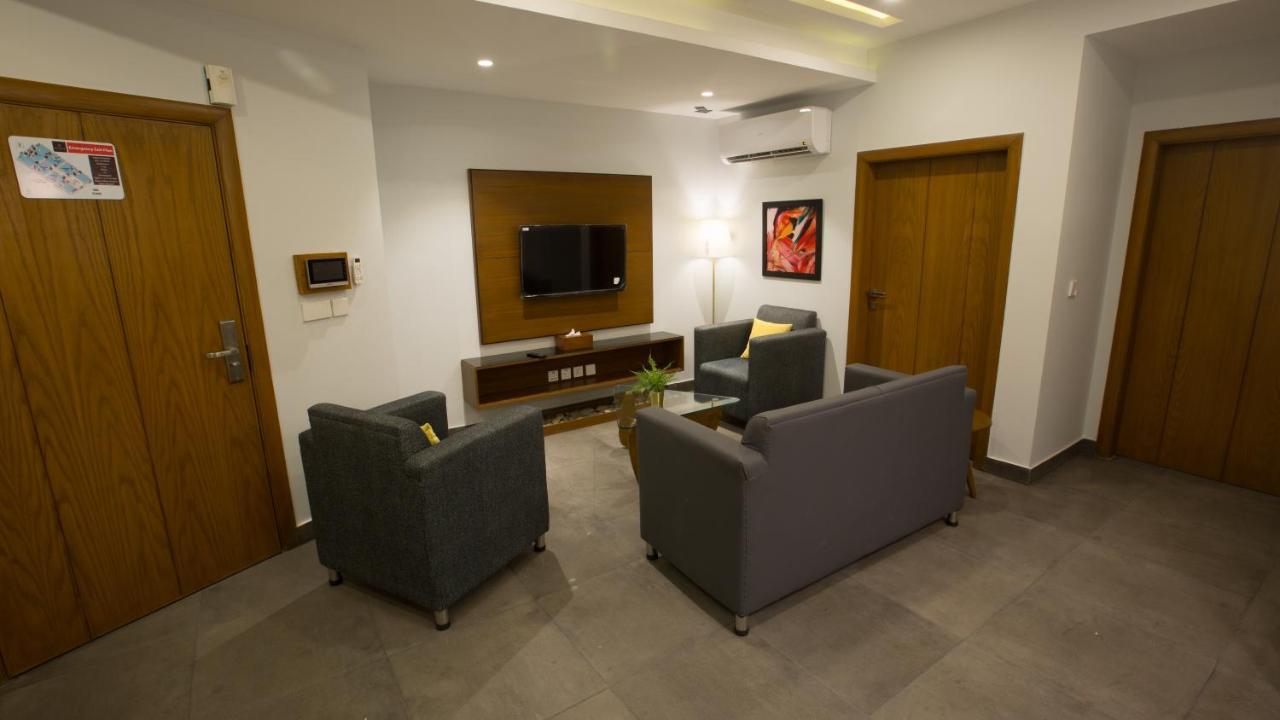 Space Luxury Rental Suites Rawalpindi Eksteriør bilde
