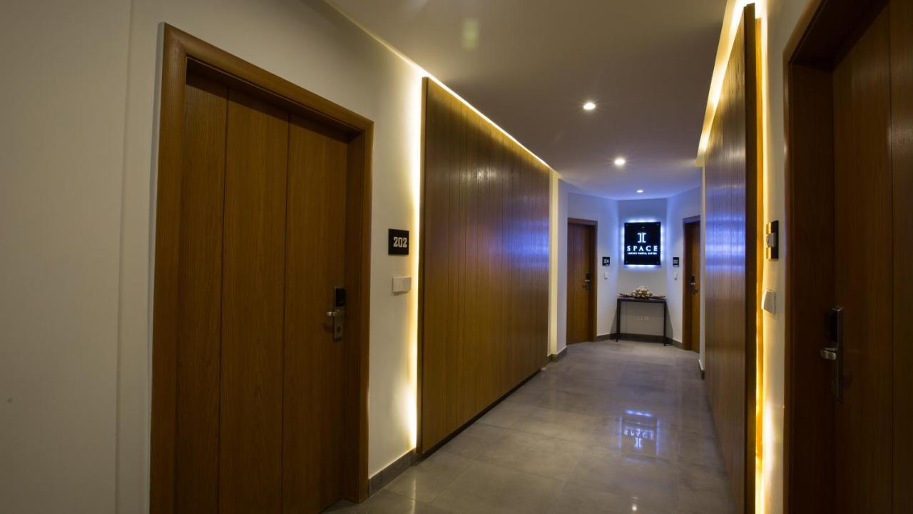 Space Luxury Rental Suites Rawalpindi Eksteriør bilde