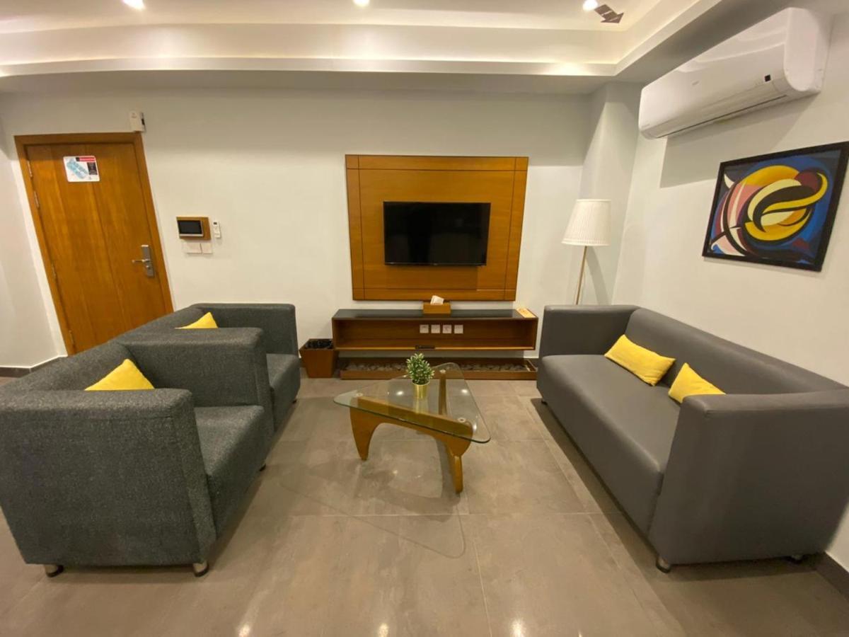 Space Luxury Rental Suites Rawalpindi Eksteriør bilde